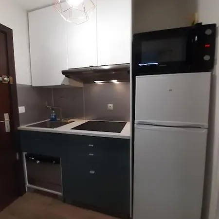Apartament Le Silvaplana : 4 Prs, 300 M Plages, Parking Antibes